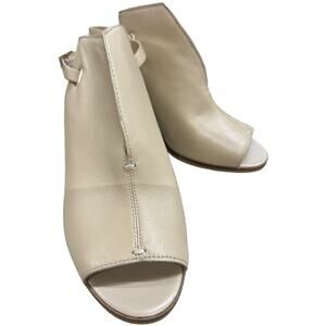 Vince Camuto Peep Toe Heel Sandals Size 9.5 M